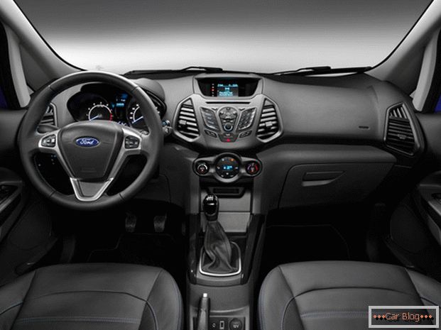 V kabini avtomobila Ford EcoSport je vse moderno