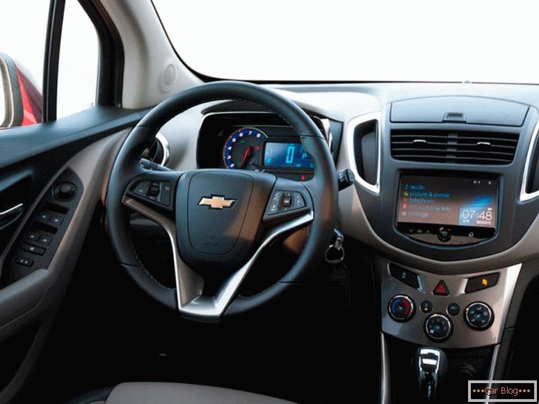 Notranjost Chevrolet Tracker 2014