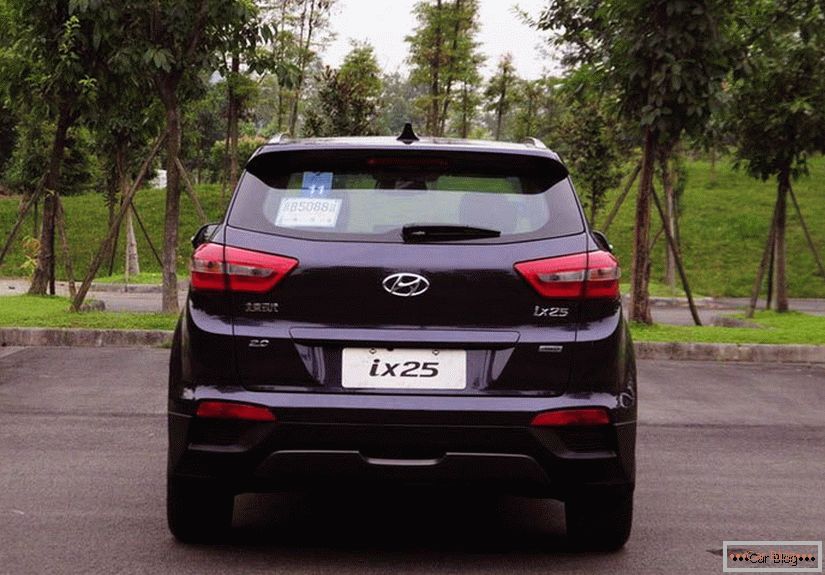Hyundai ix25 2015 črna