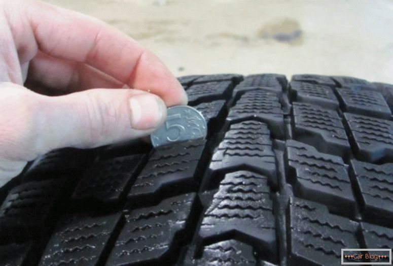 Prihranek pri nakupu pnevmatik za zimo