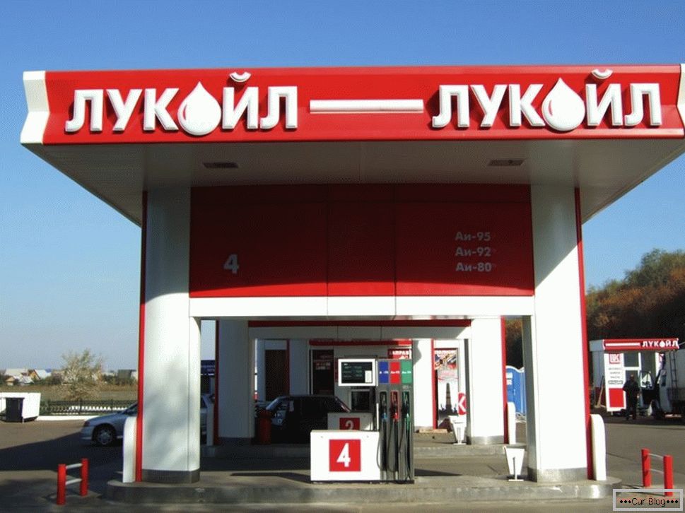 Lukoilova bencinska črpalka v Rusiji