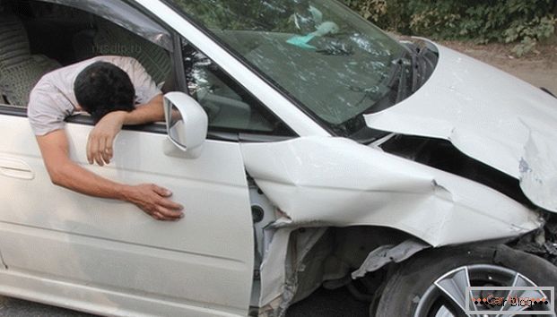 Nesreče se pogosto pojavljajo zaradi pijanih voznikov