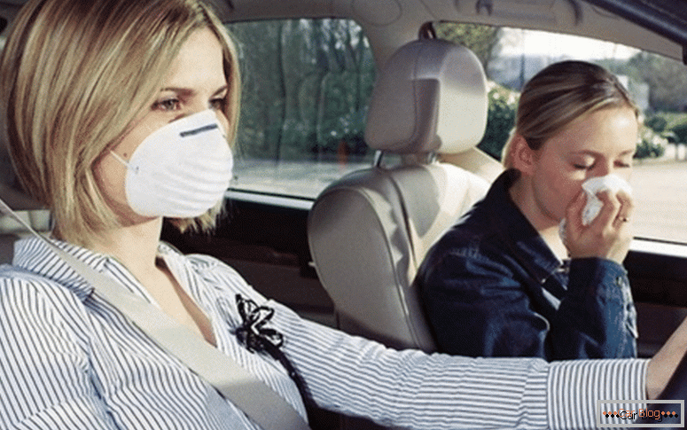 kako odstraniti vonj plina iz avtomobila