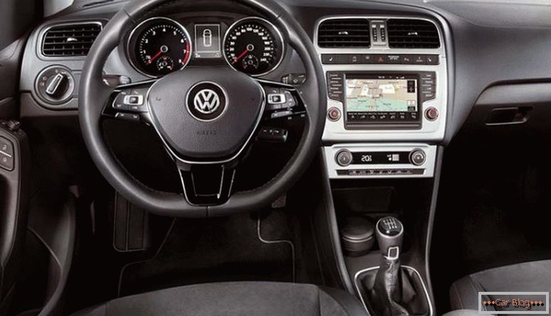 Spreminjanje notranjosti in notranjosti avtomobila Volkswagen Polo