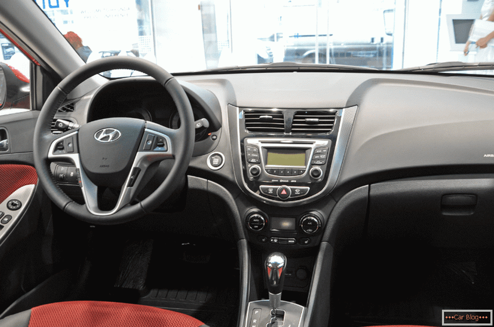 Hyundai Solaris Car Interior