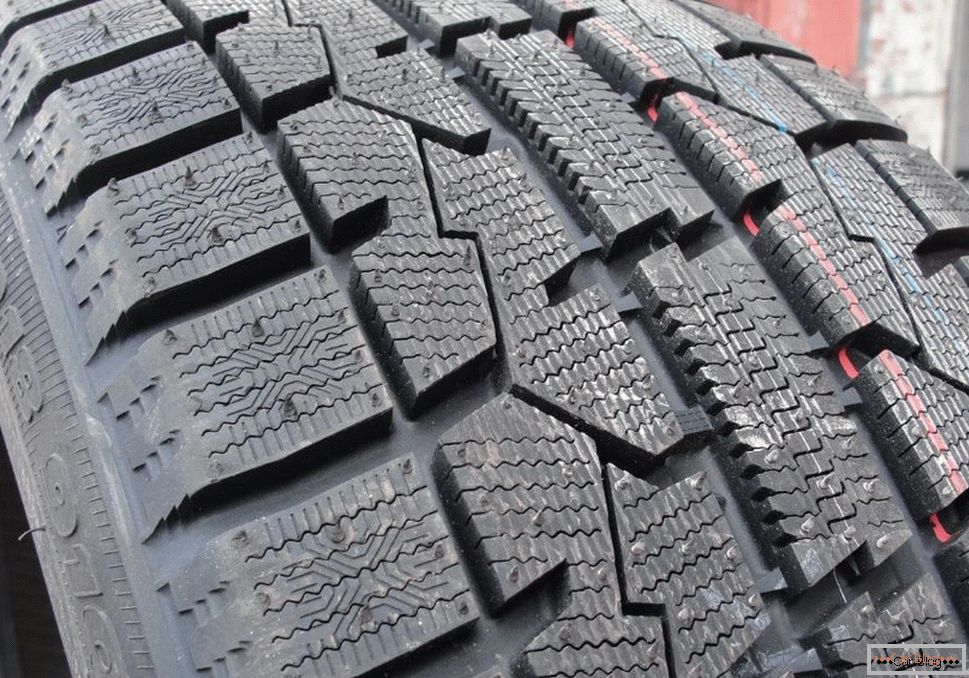Velcro zimske pnevmatike